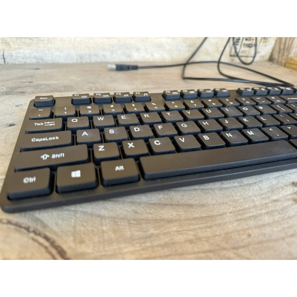Targus Full size USB‎ Wired Keyboard, AKB30US, with window start screen button